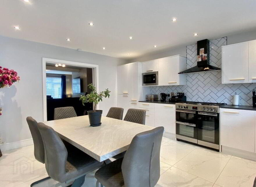 85 Bangor Road, Crumlin, D12F7Y8