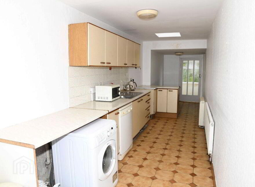 'Reek View', Ballygaddy Road, Tuam, H54R659