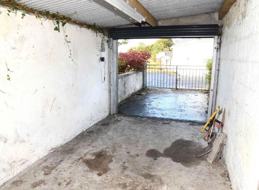 'Reek View', Ballygaddy Road, Tuam, H54R659