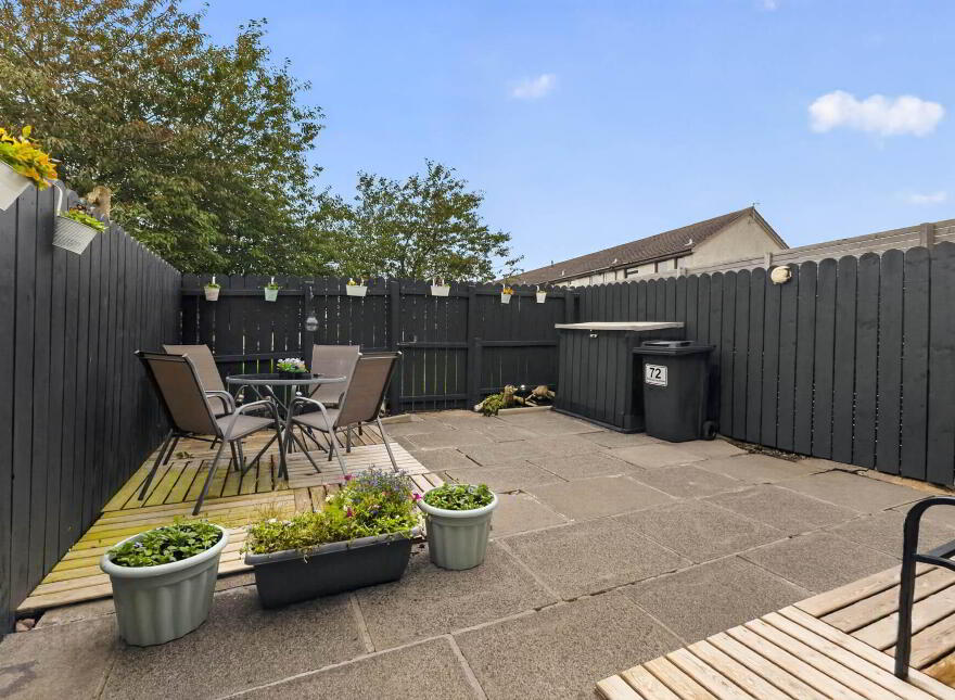 72 Rathvarna Drive, Lisburn, BT28 2UB