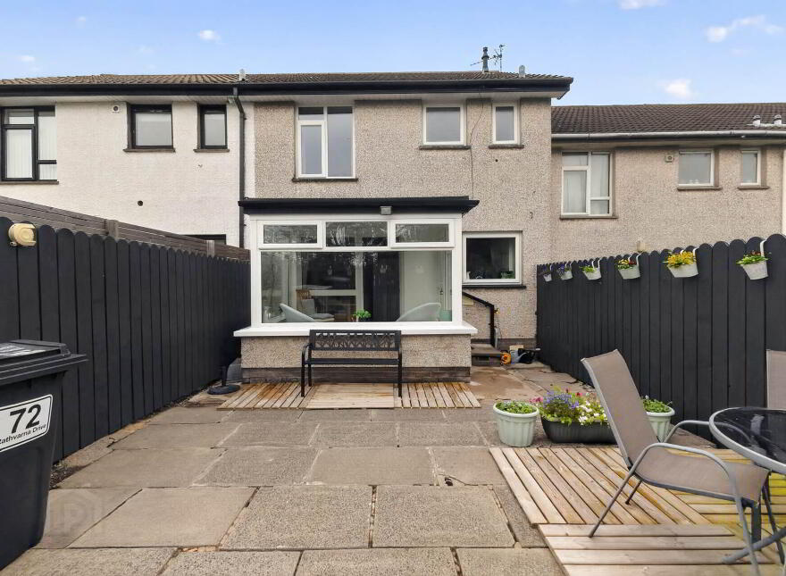 72 Rathvarna Drive, Lisburn, BT28 2UB