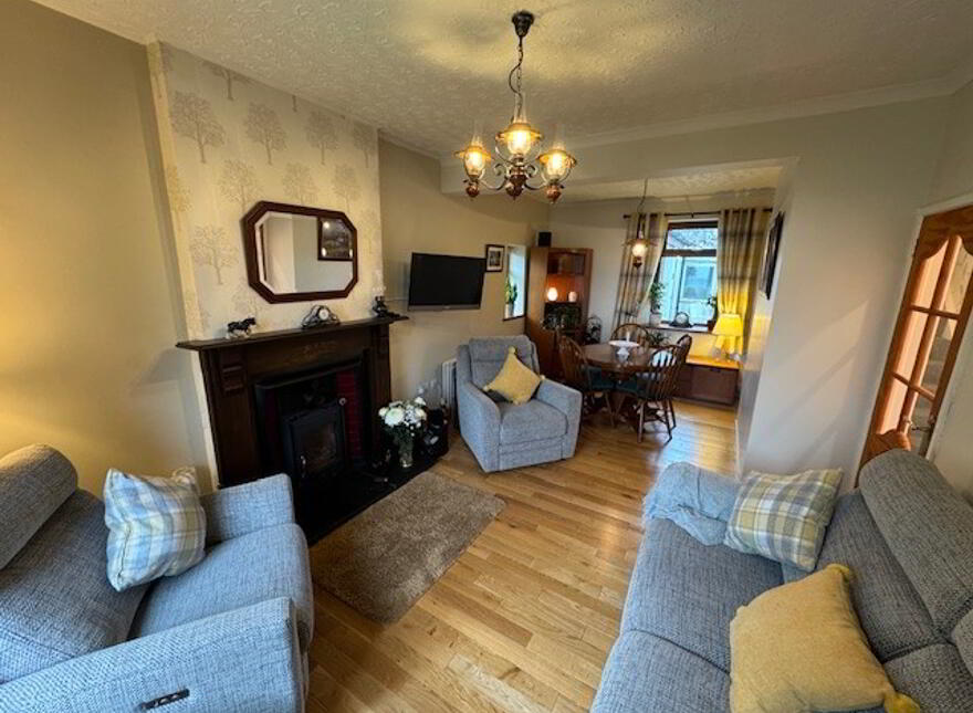 58 Hillhead Road, Ballycarry, BT38 9HE