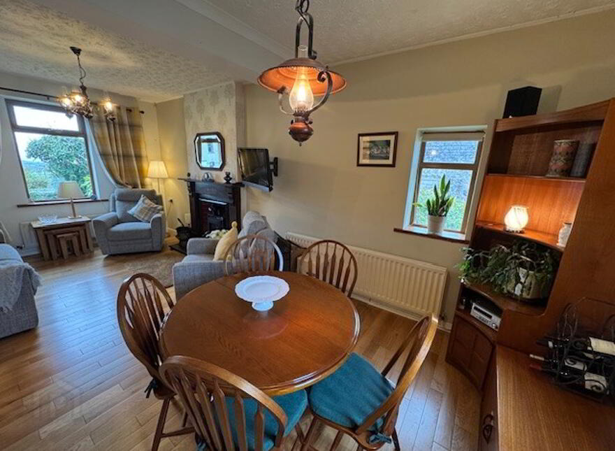 58 Hillhead Road, Ballycarry, BT38 9HE