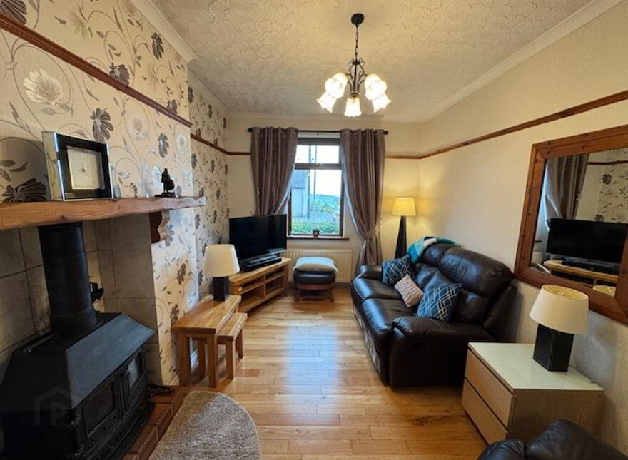 58 Hillhead Road, Ballycarry, BT38 9HE
