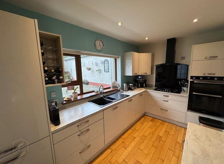 58 Hillhead Road, Ballycarry, BT38 9HE