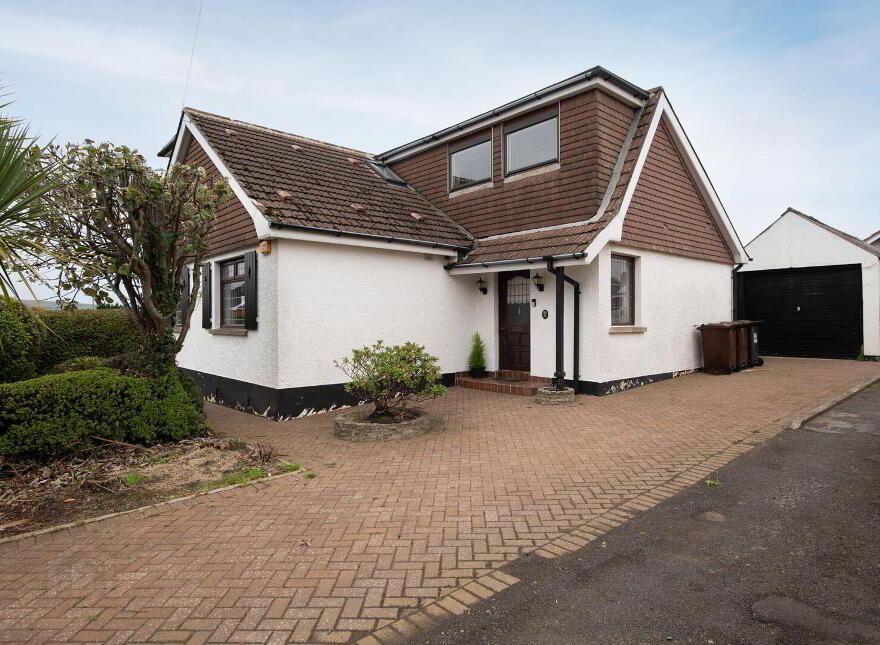 24 Moss Road, Newtownabbey, BT36 5JY
