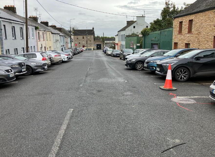 30 Broad Street, Charleville, P56PD35