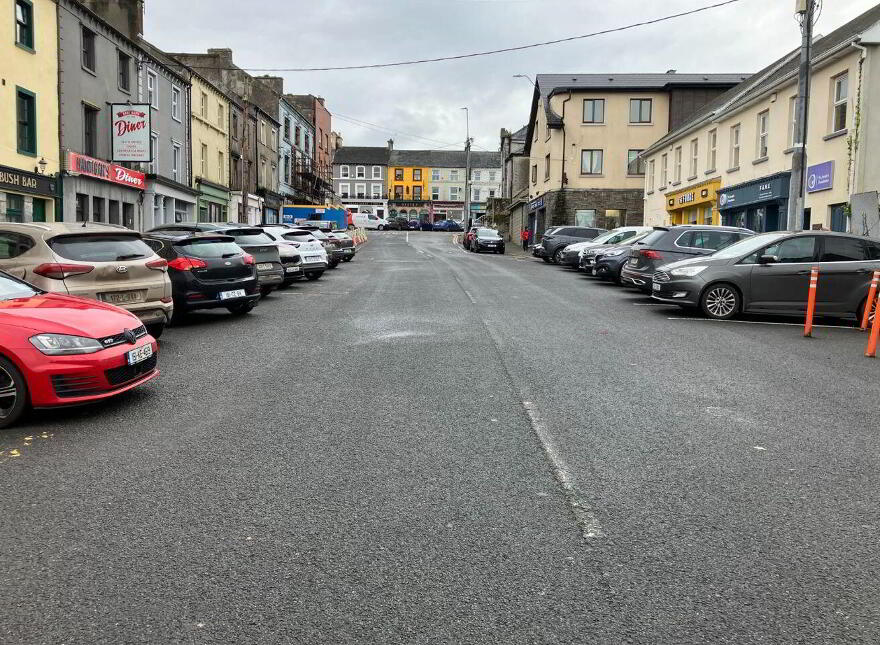 30 Broad Street, Charleville, P56PD35