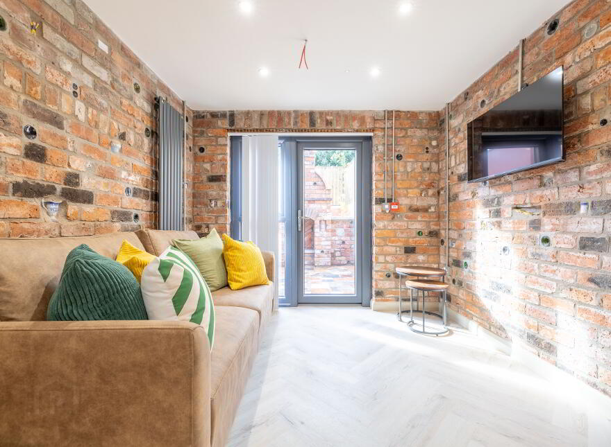 71 Southwell Road, Bangor, BT20 3AE