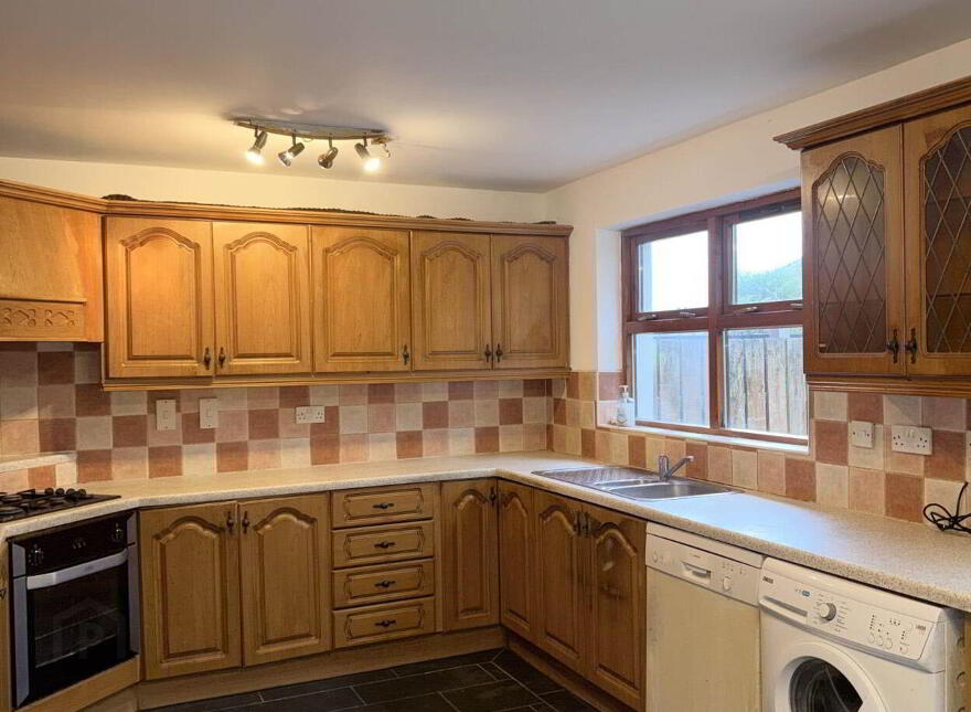 47 Oranmore, Cityside, Derry, Derry / Londonderry, BT48 0JP