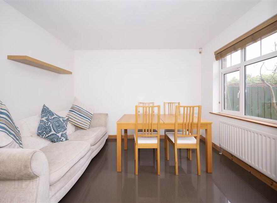 18 Ashmount Park, Belfast, BT4 2JF
