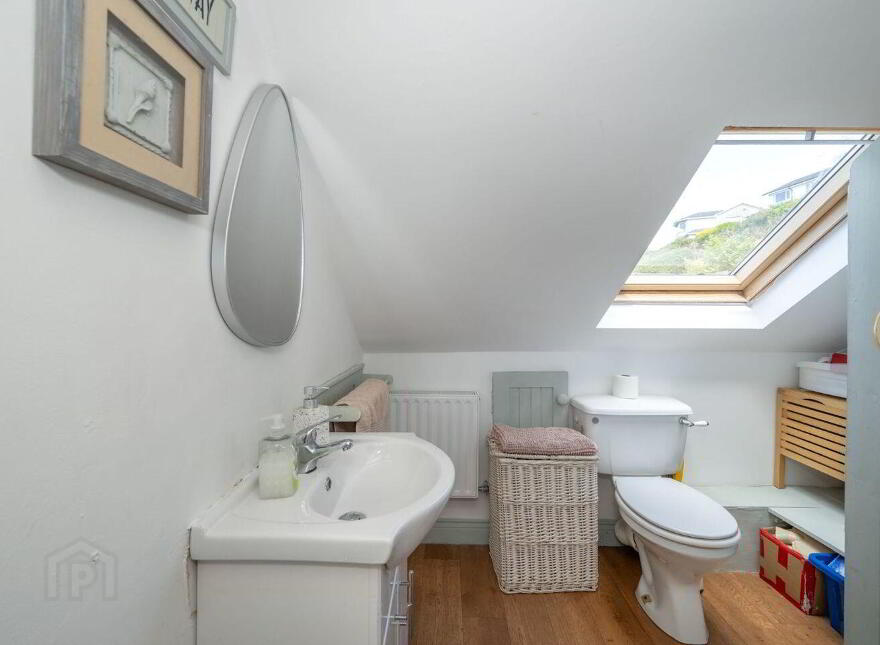 Seaview Cottage, Kilcoran Road, Youghal, P36RX51