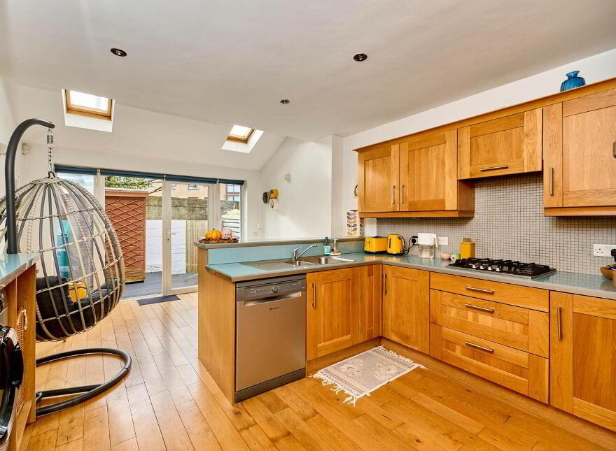 3 New Row, Chapelizod, Chapelizod, D20X430