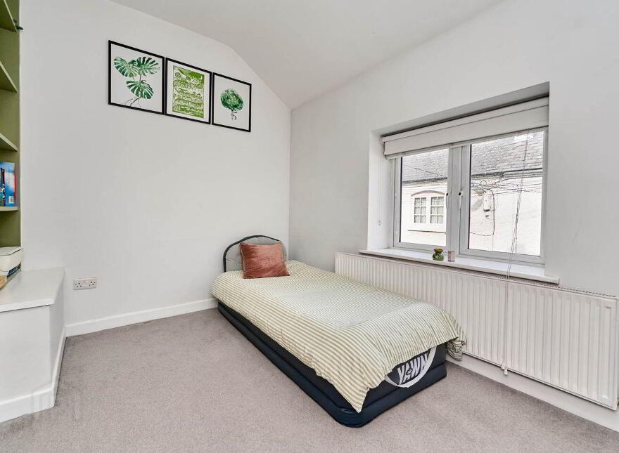 3 New Row, Chapelizod, Chapelizod, D20X430
