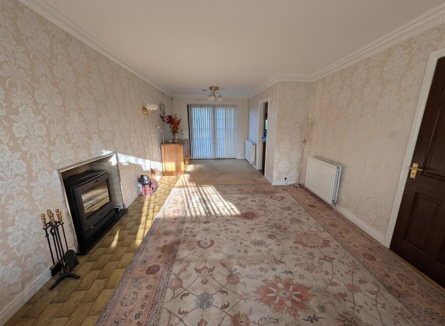 56 Newcastle Road, Ballynahinch, BT24 8NF