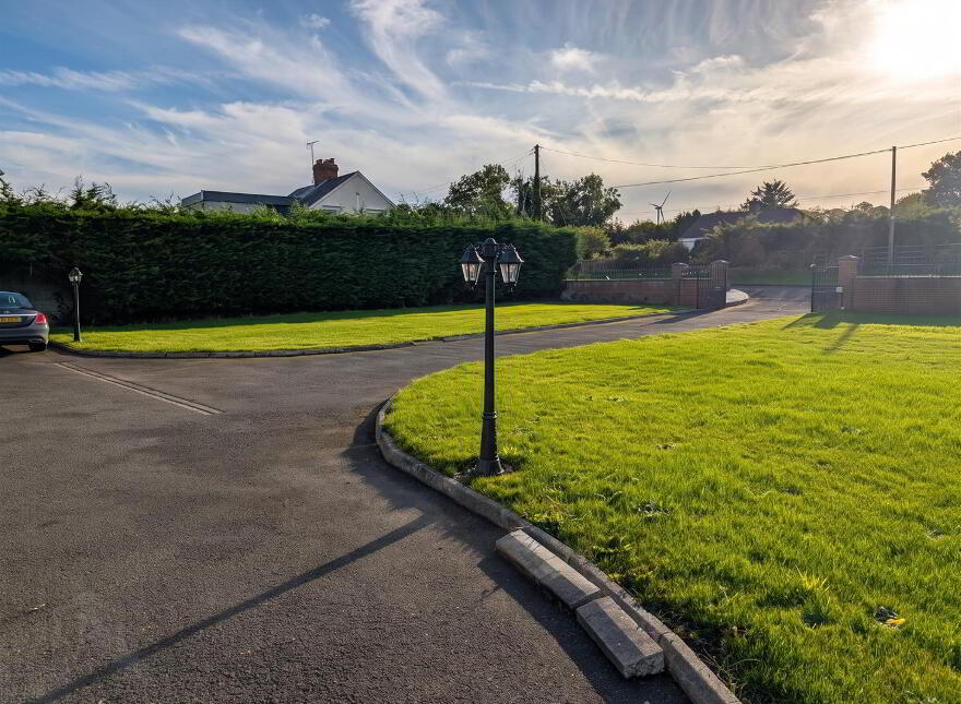 56 Newcastle Road, Ballynahinch, BT24 8NF