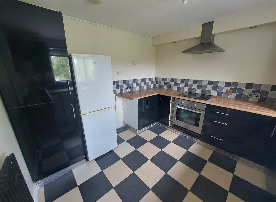 9 Trafalgar Court, Waterside, Londonderry, BT47 6NR