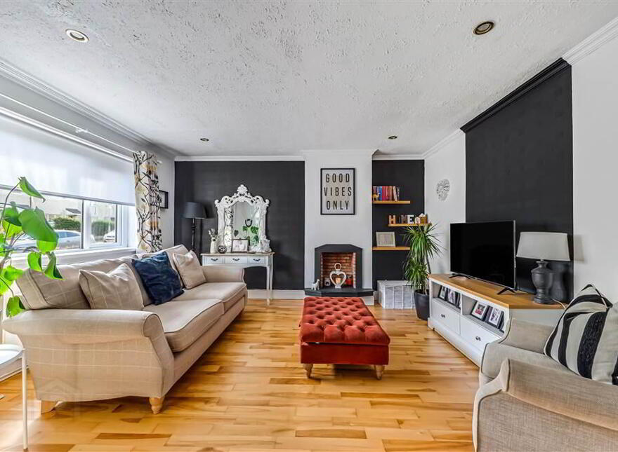 117 Locksley Park, Finaghy, Belfast, BT10 0AT