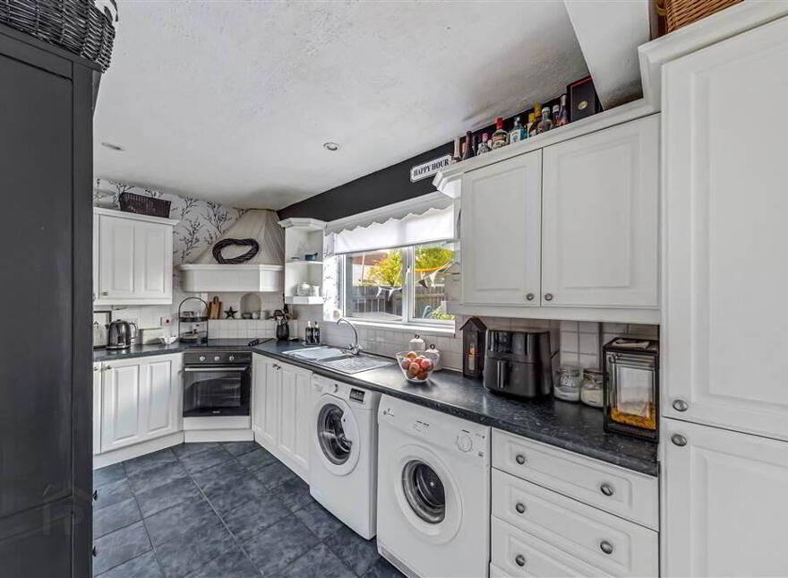 117 Locksley Park, Finaghy, Belfast, BT10 0AT