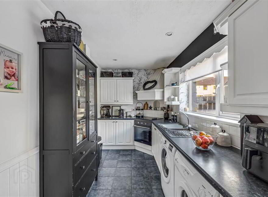 117 Locksley Park, Finaghy, Belfast, BT10 0AT