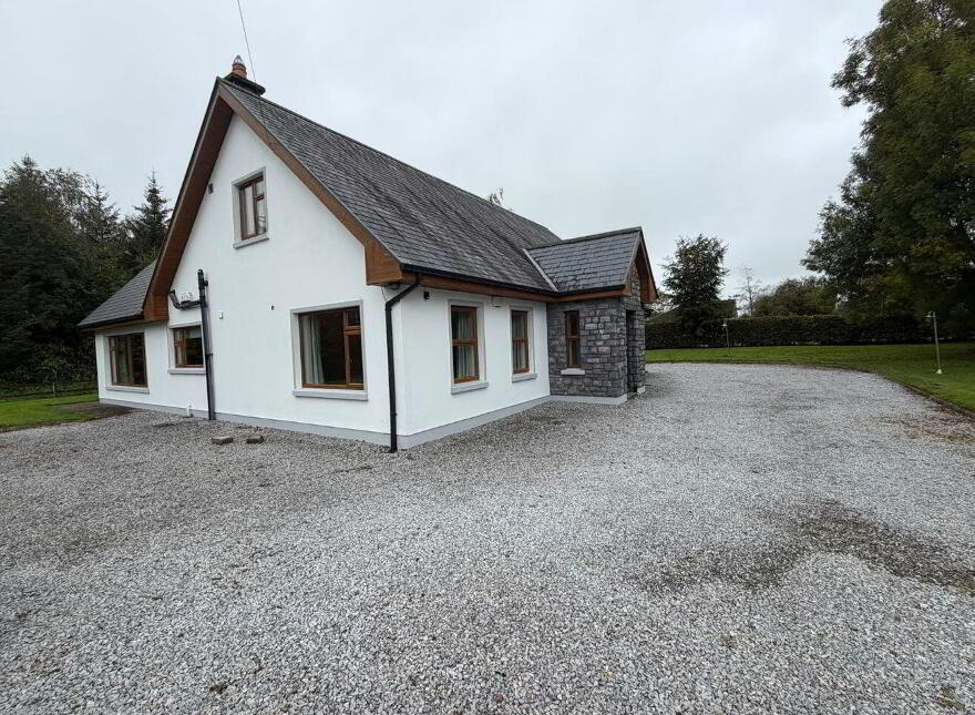 Aghern West, Conna, Castlelyons, P51F6V3