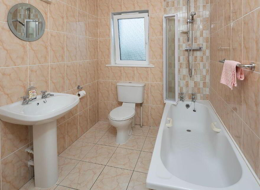 Padua, Aghada Hall, Aghada, Midleton, P25NV61