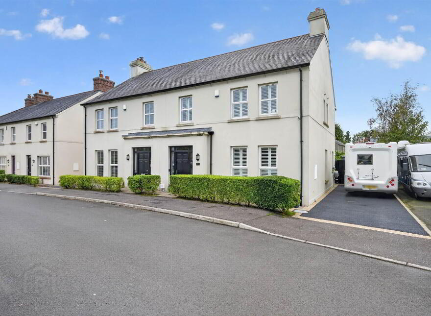 8 Hartley Hall Park, Greenisland, BT38 8ZY