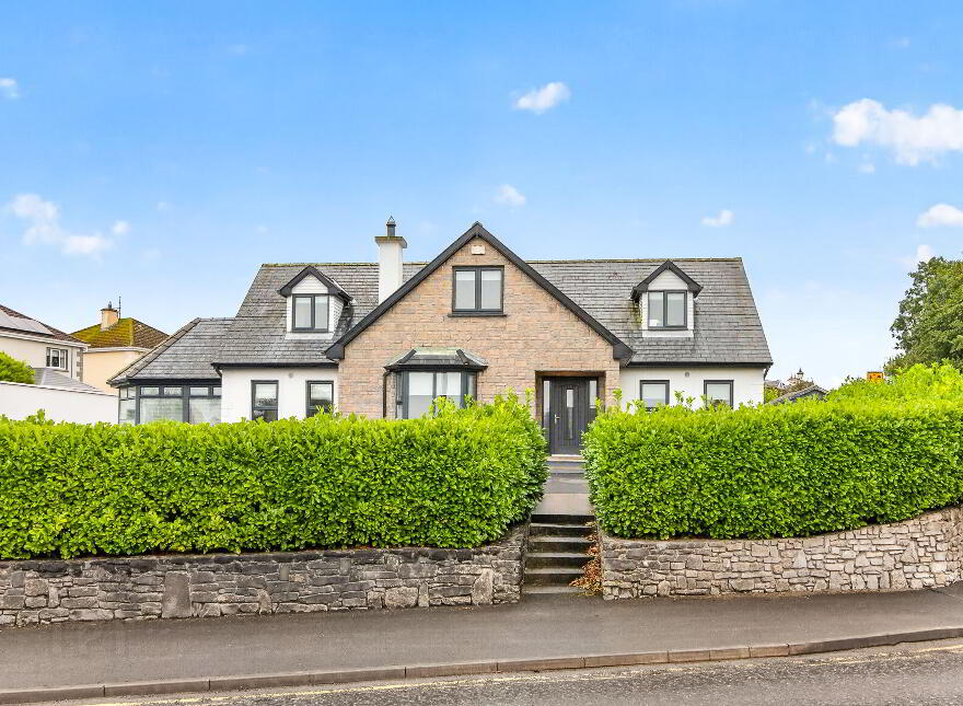 Charlestown Road, Tubbercurry, F91EH95