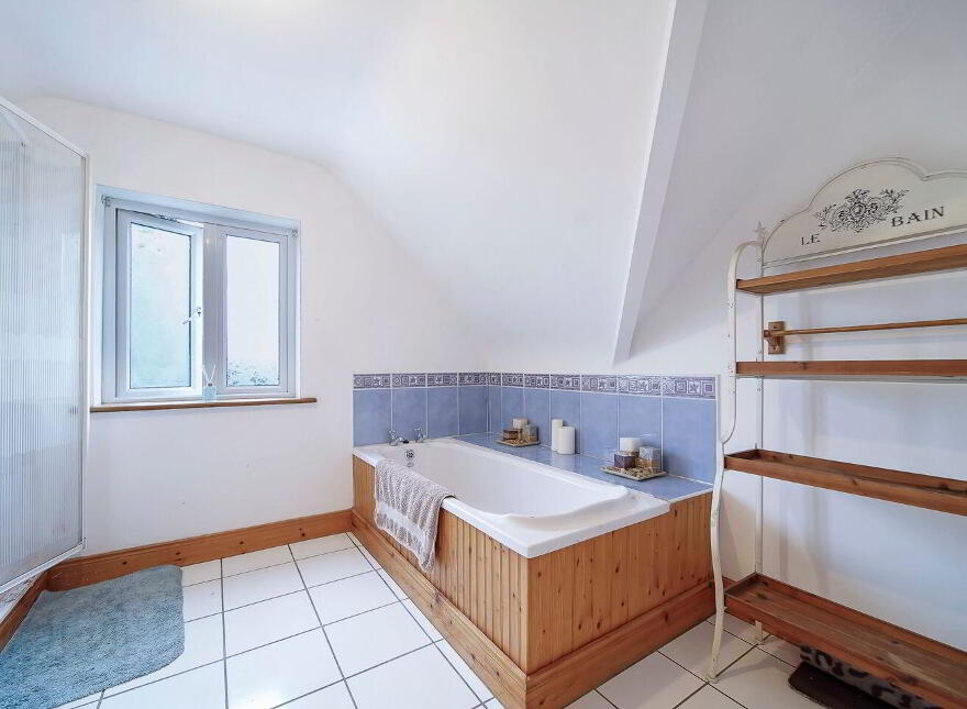 Pinecrest, Tirhomin, Milford, F92E172