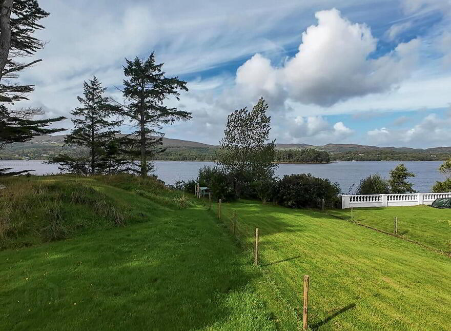 Pinecrest, Tirhomin, Milford, F92E172