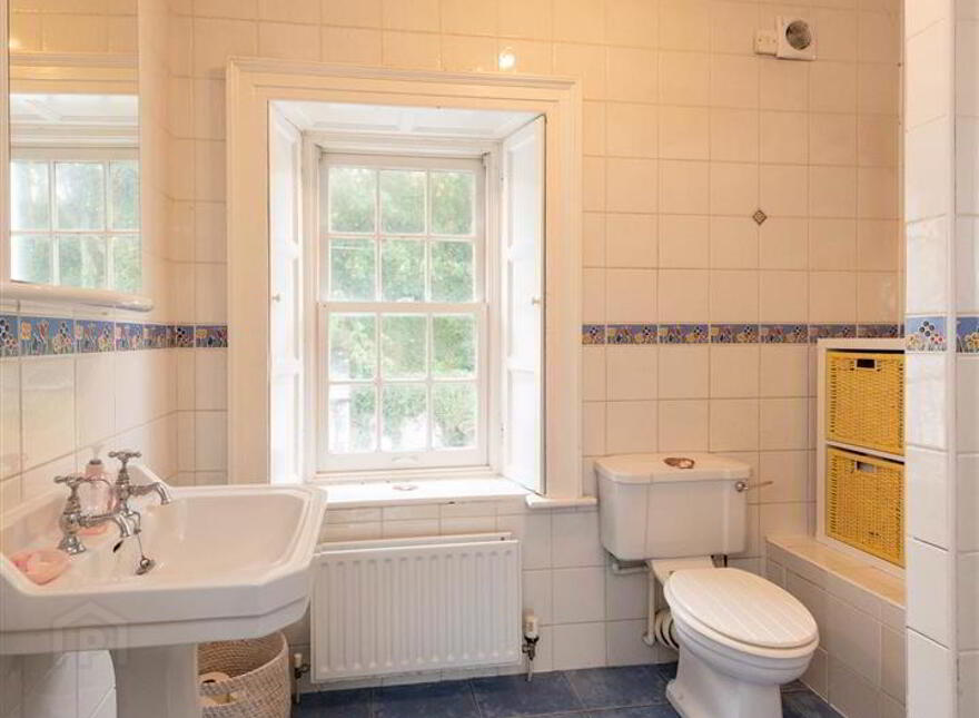 5 The Crescent, Ardglass, BT30 7SB