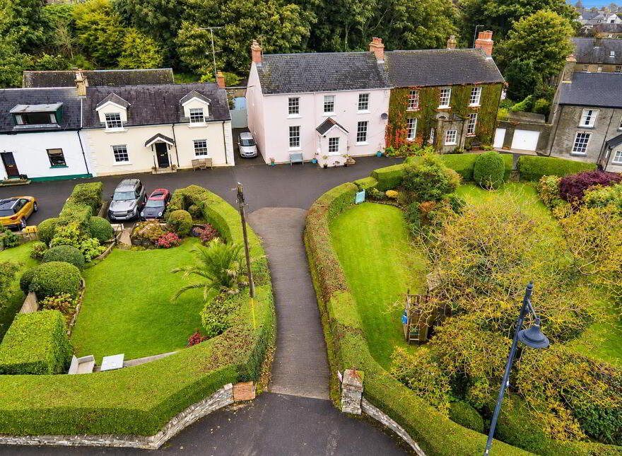 5 The Crescent, Ardglass, BT30 7SB