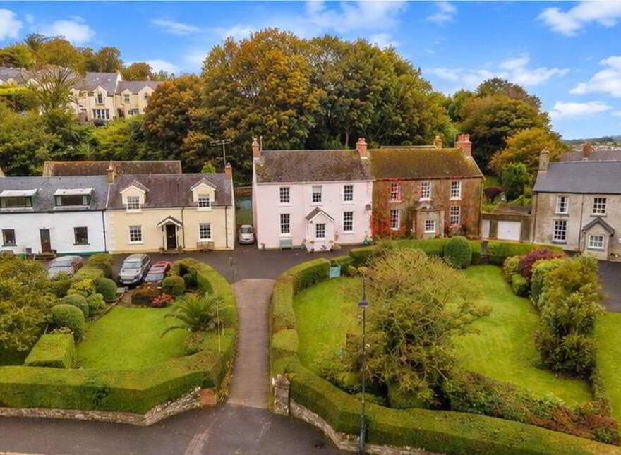 5 The Crescent, Ardglass, BT30 7SB