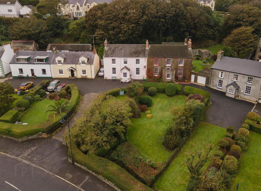5 The Crescent, Ardglass, BT30 7SB