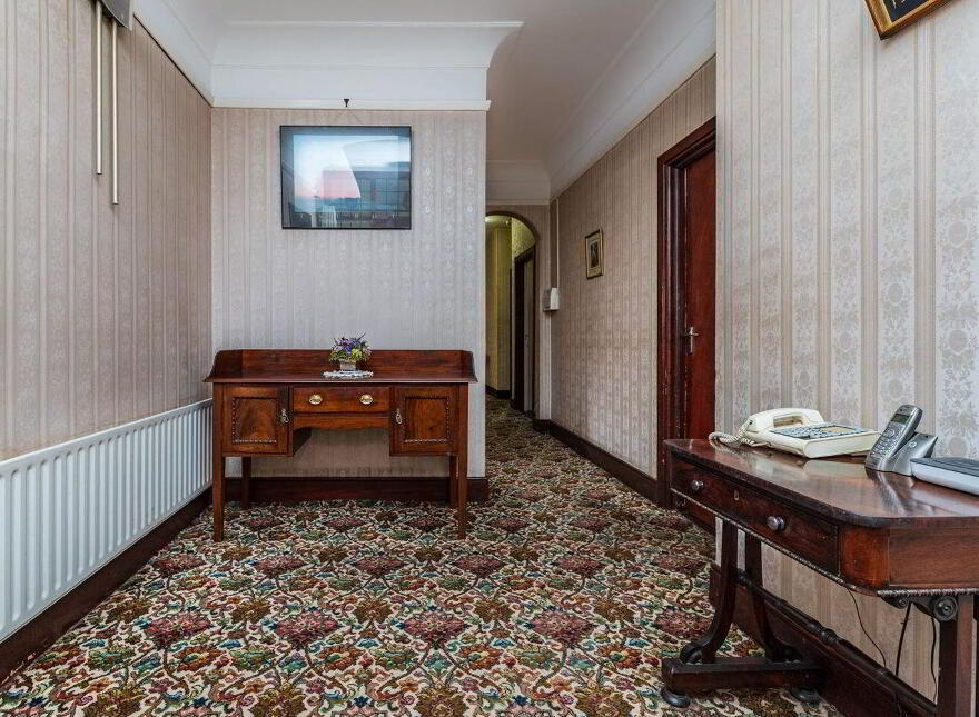 Steepholm, Monasterevin Road, Kildare, R51FK00