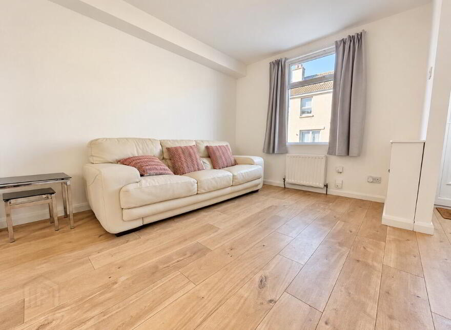 102 Benburb Street, Belfast, BT12 6JJ