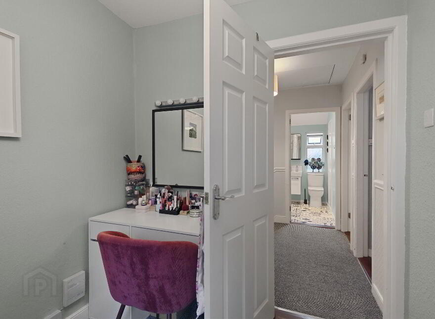 20 Ardgreenan Gardens, Belfast, BT4 3FR