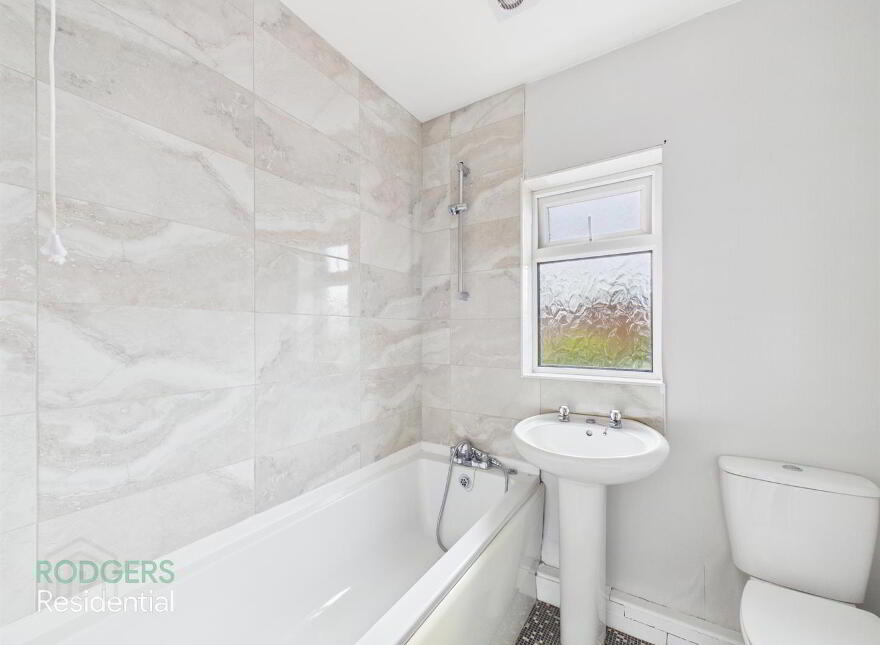 3 Hesketh Park, Belfast, BT14 7JR