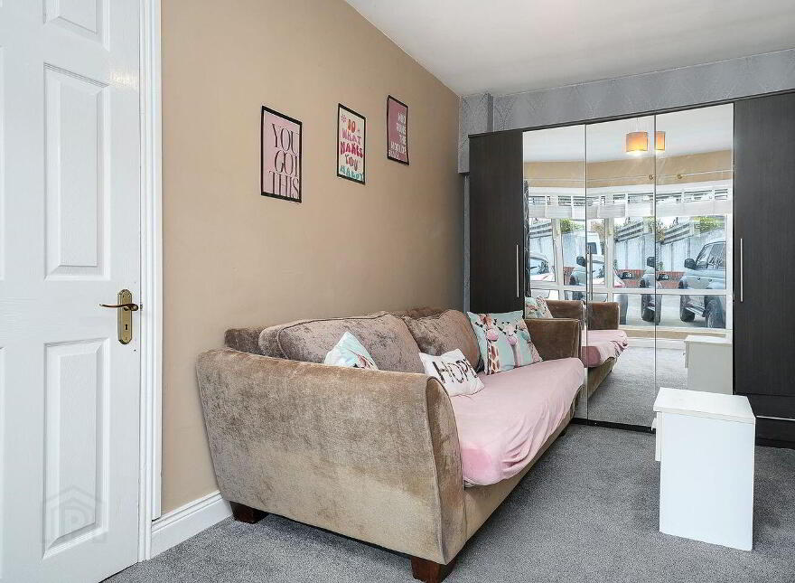 39 Daletree View, Ballycullen, Ballycullen, D24