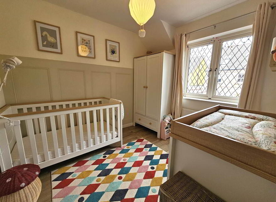 42 Ballantine Gardens, Lisburn, BT27 5FB