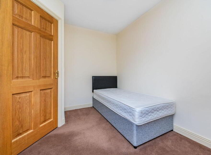 38 Preston Brook, Rathangan, R51KV76