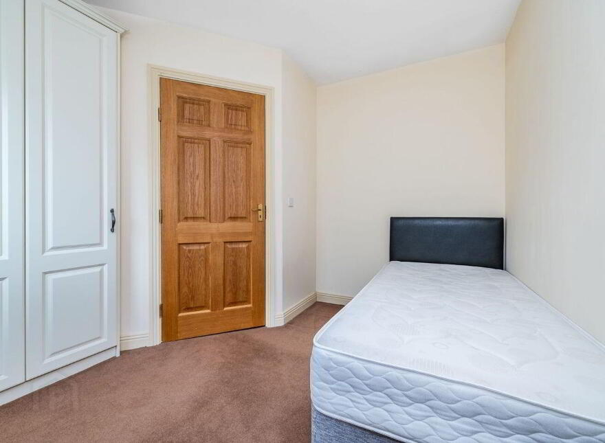 38 Preston Brook, Rathangan, R51KV76