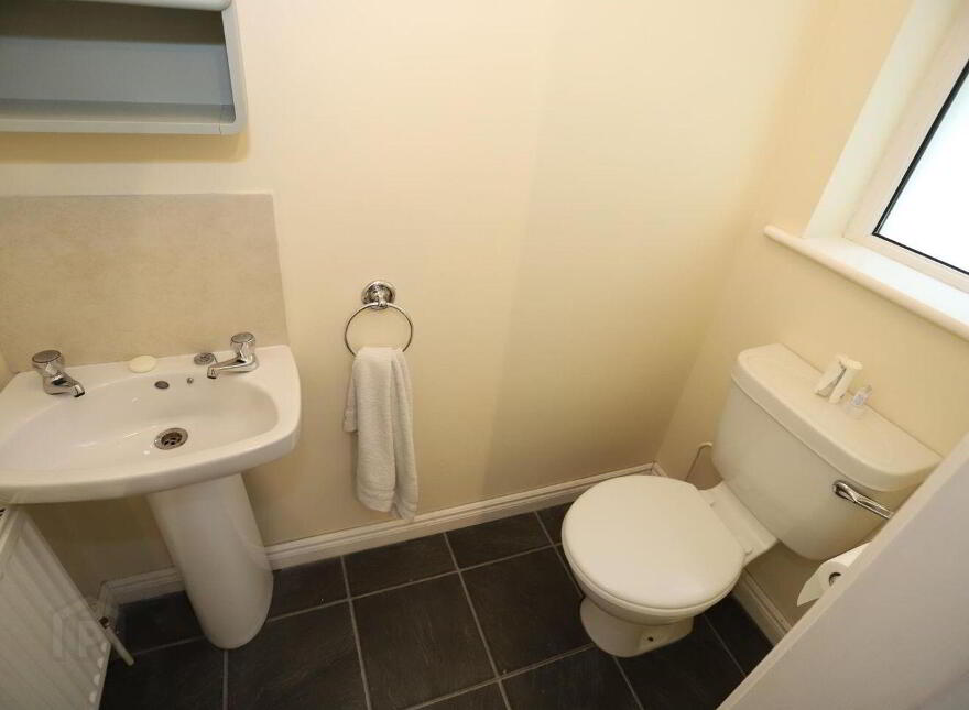 53 Sliabh Carran, Ennis Road, Gort, H91HP2Y