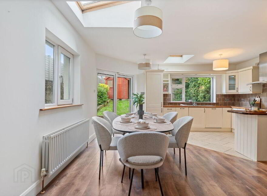 14 Bellevue Heights, Frankfield, T12V8EF