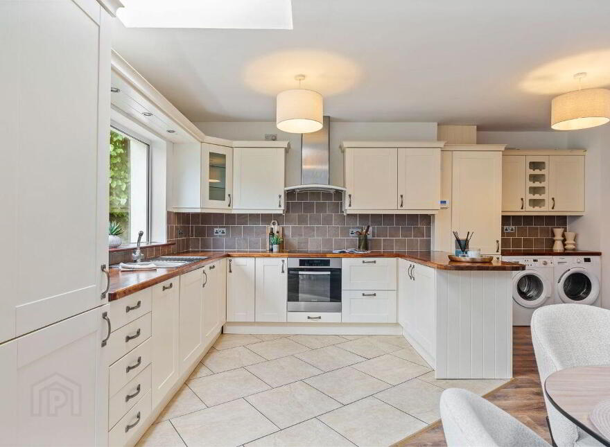 14 Bellevue Heights, Frankfield, T12V8EF
