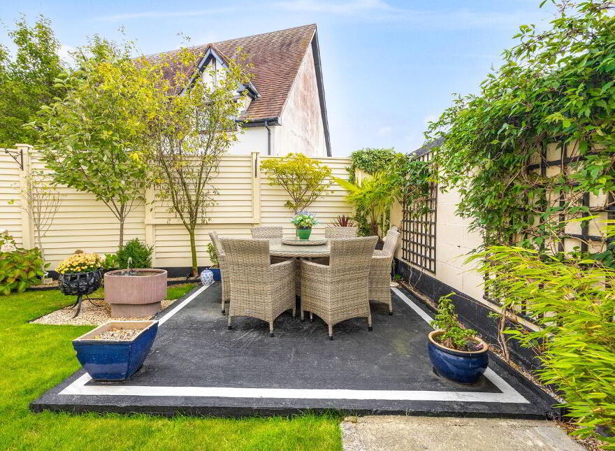 20 Newcastle Manor Green, Newcastle, Newcastle, D22R526