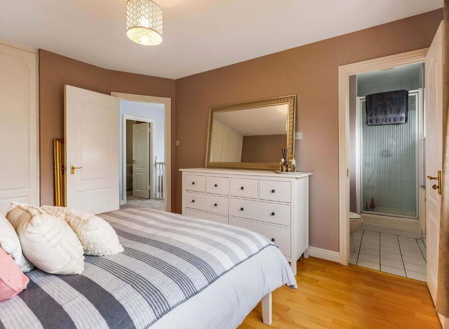 32 Tara Court Road, Clonmagadden, Navan, C15K2Y3