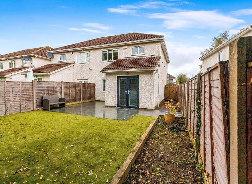 32 Tara Court Road, Clonmagadden, Navan, C15K2Y3