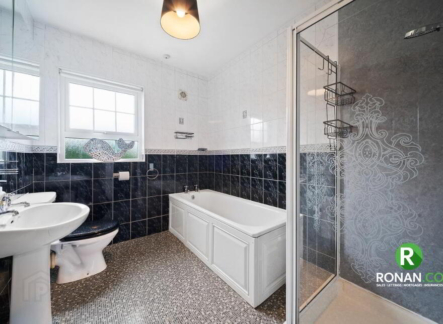 43 Summerhill Court, Strabane, BT82 9FJ