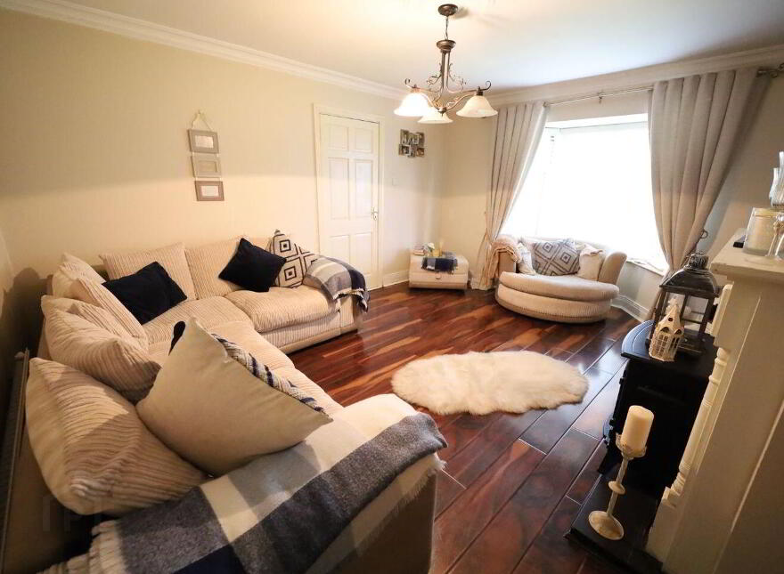 16 Heatherfield, Carrigaline, P43D815